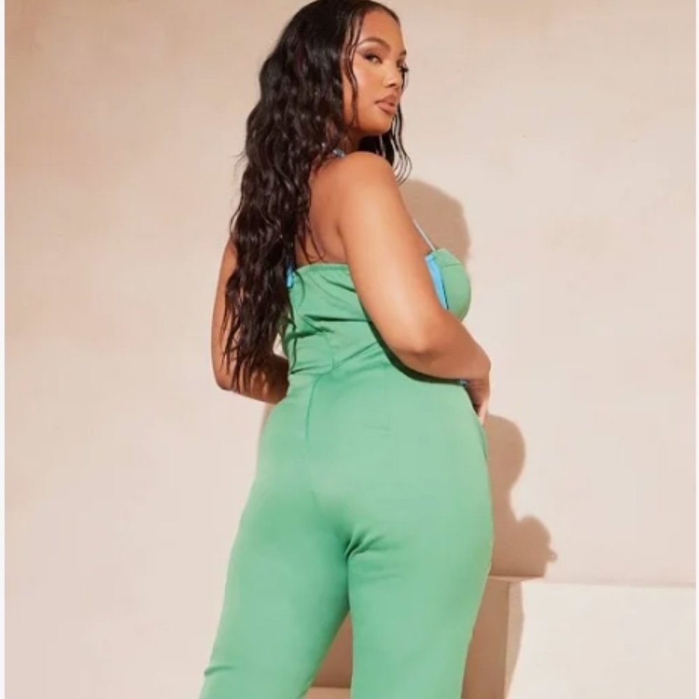 PrettyLittleThing Structured Green Corset Jumpsuit Size 16 NWT - Picture 3 of 9